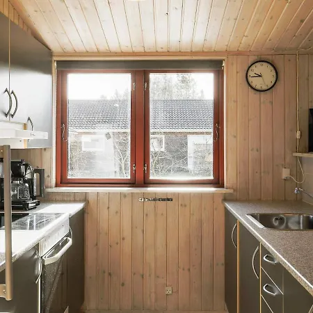 Vakantiehuis Three-bedroom In 13 Dannemare