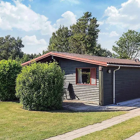 Three-bedroom In 13 Vakantiehuis *
