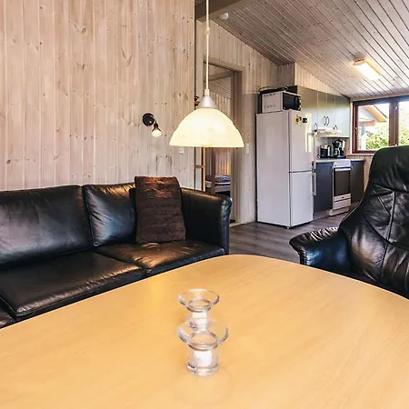Three-bedroom In 13 *