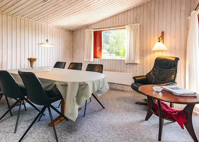 6 Person In Dannemare-by Traum Dannemare